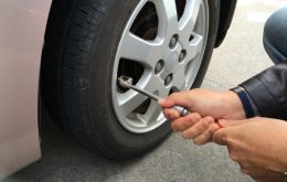 株式会社ジャストライト浪岡智がお送りするタイヤの点検のイメージ画像